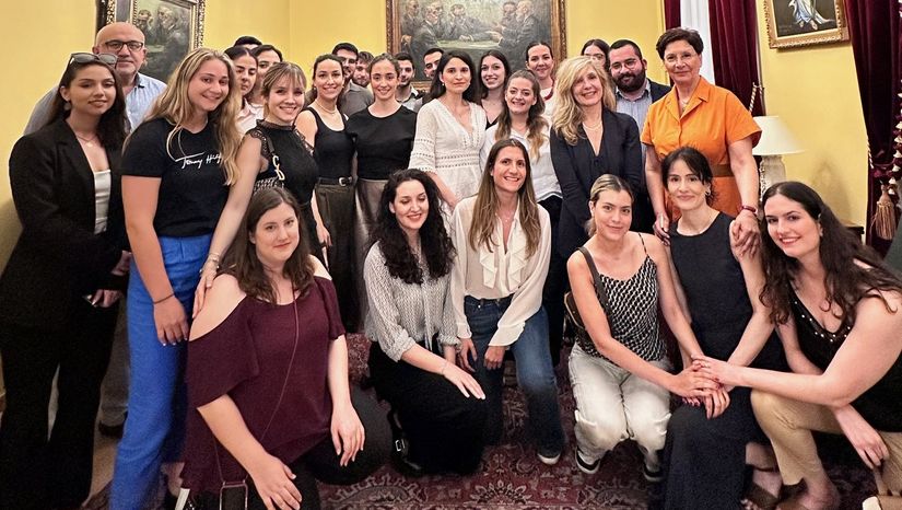 ΔΙΑΛΕΞΗ ΤΗΣ ΚΥΡΙΑΣ ALEXANDRA COUVADELLI ΣΤΟ ΠΜΣ ΝΑΥΤΙΚΟΥ ΔΙΚΑΙΟΥ